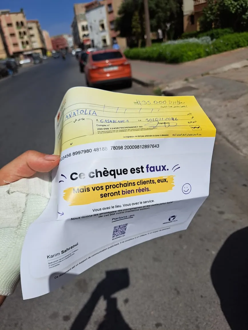 Distribution dans une rue de Casablanca
